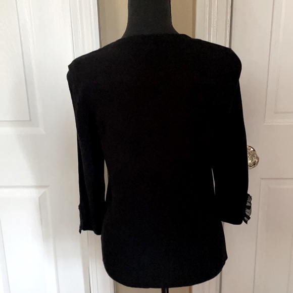 White House Black Market sweater - Picture 2 of 4